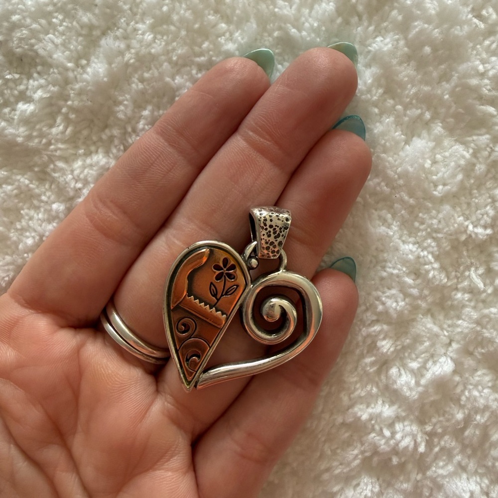 Brighton Heart Pendant Pablo’s Passion - Picture 4 of 4